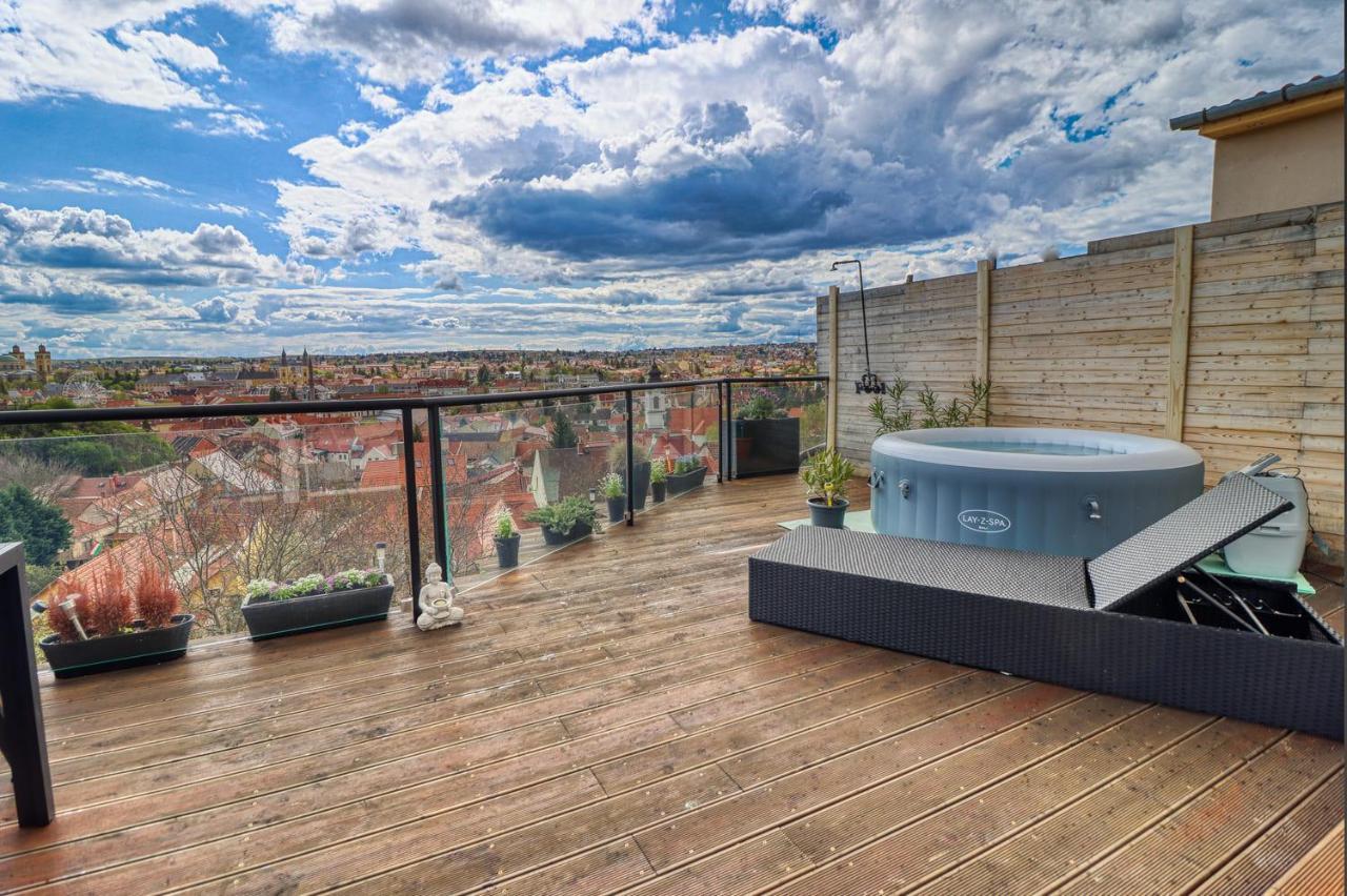 Hab Home Apartman Егер Екстериор снимка